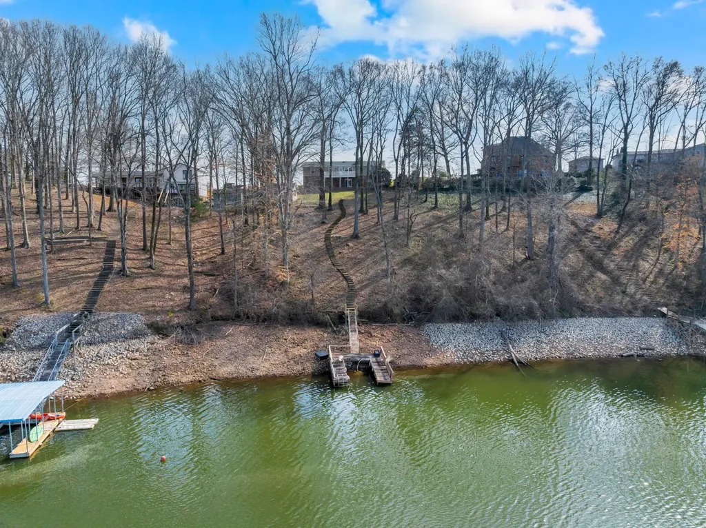 182 Loop Drive Winchester TN 37398