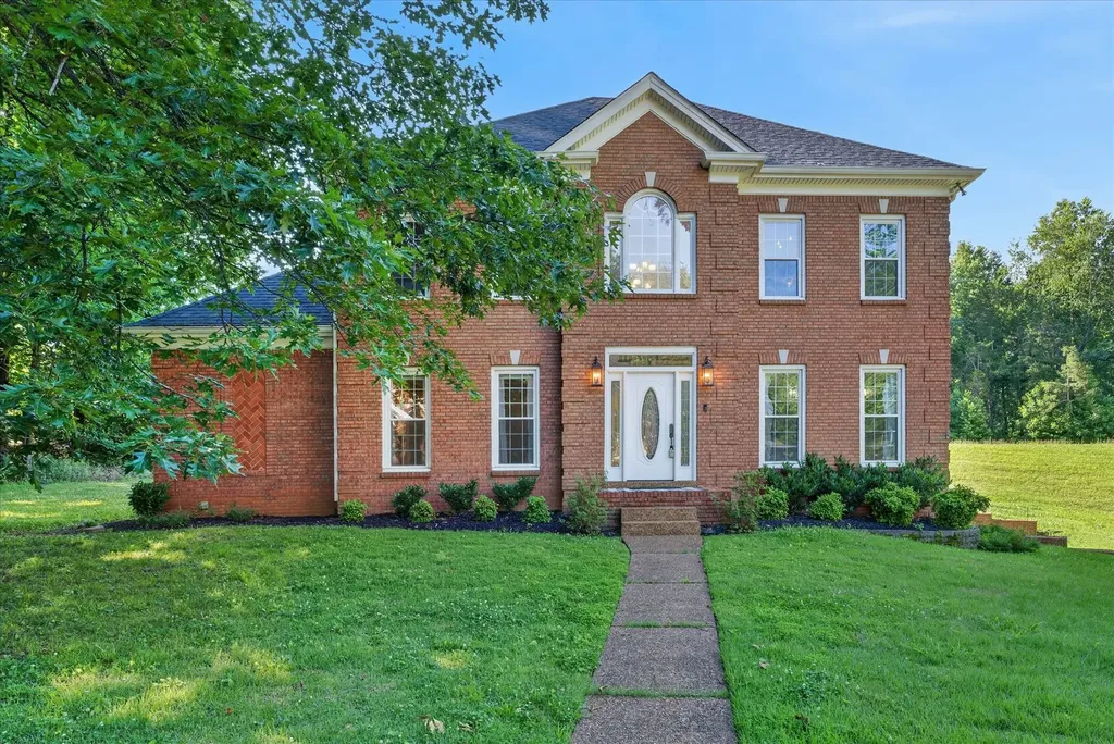 950 Ridgewood Drive Clarksville TN 37043