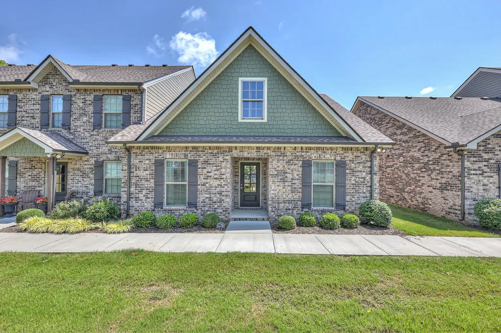 5610 Maples Retreat Drive Murfreesboro TN 37127