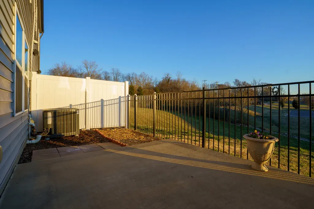 523 Stovall Lane Columbia TN 38401
