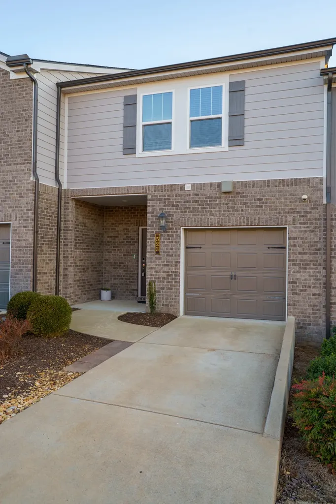 523 Stovall Lane Columbia TN 38401