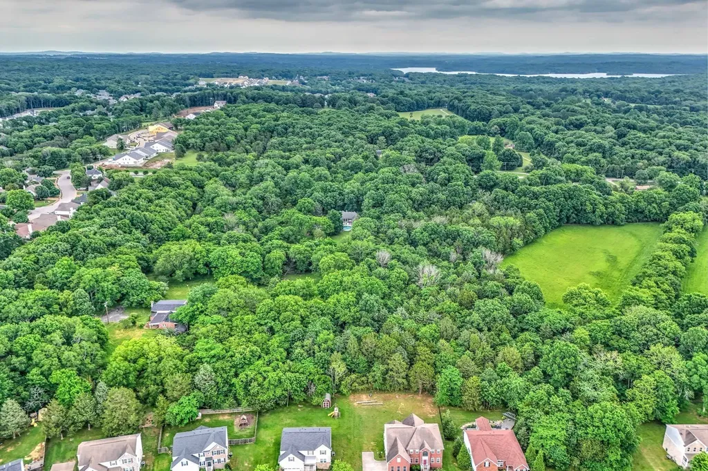 5544 S New Hope Road Hermitage TN 37076