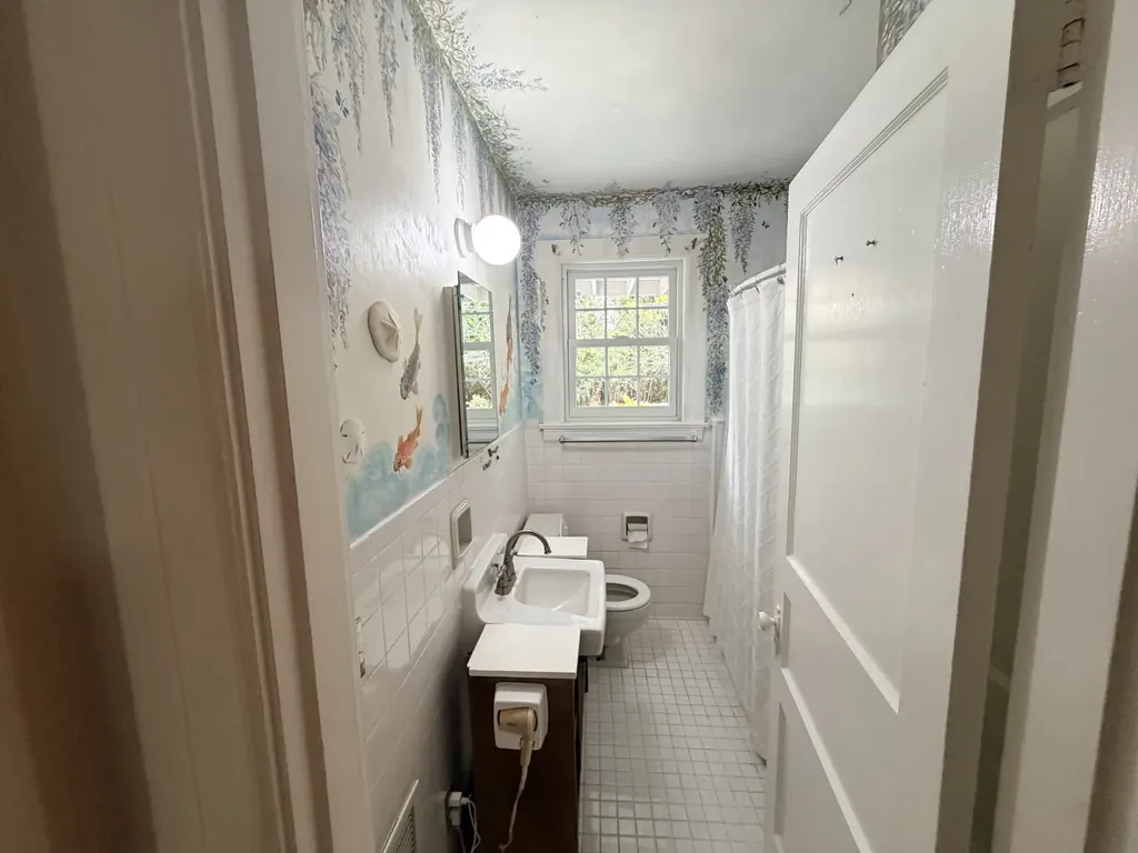 1914 Wildwood Avenue Nashville TN 37212