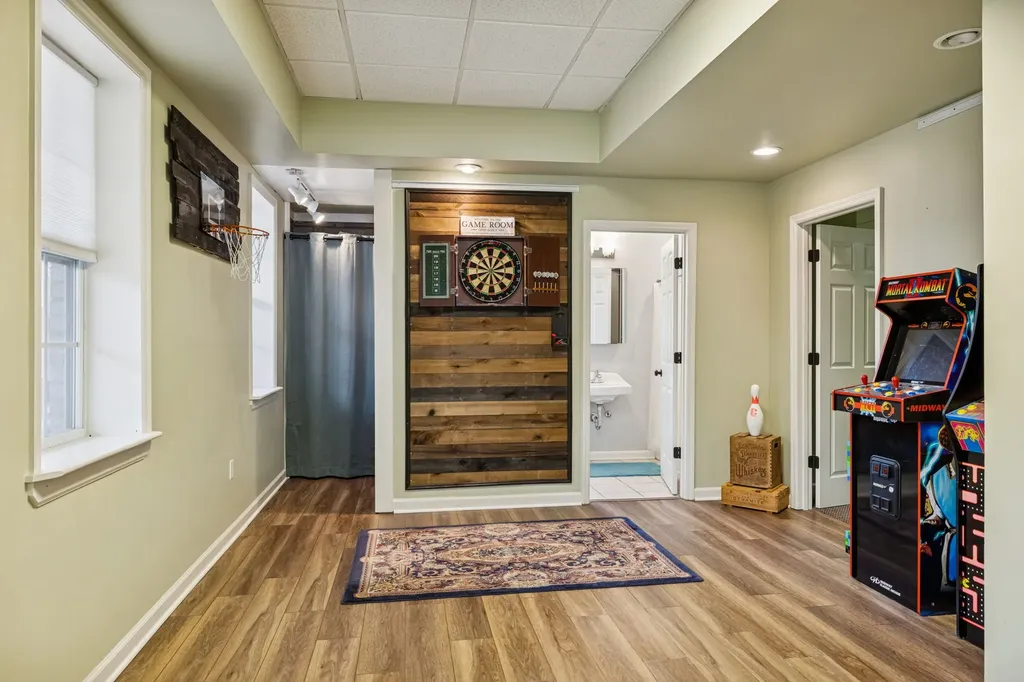 1358 Old Charlotte Pike Pegram TN 37143