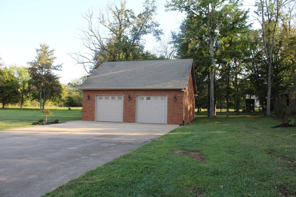 2575 North Road Murfreesboro TN 37128