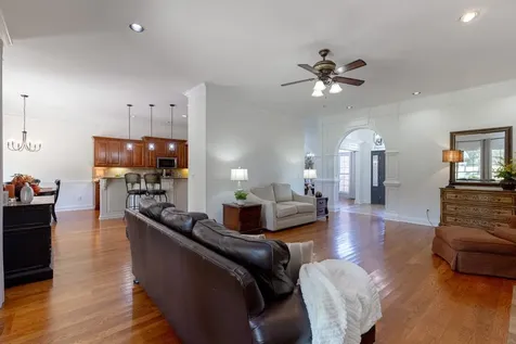 2575 North Road Murfreesboro TN 37128