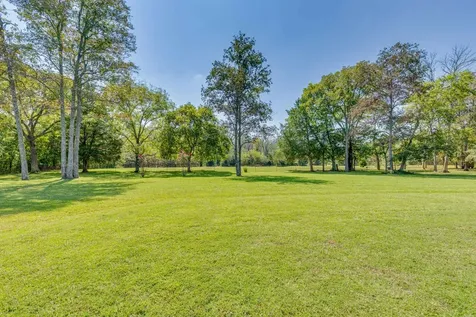 2575 North Road Murfreesboro TN 37128