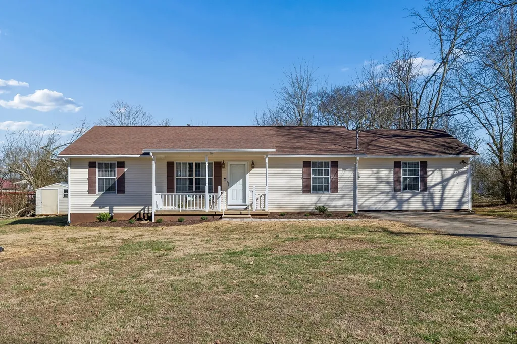206 Central Avenue Chapel Hill TN 37034