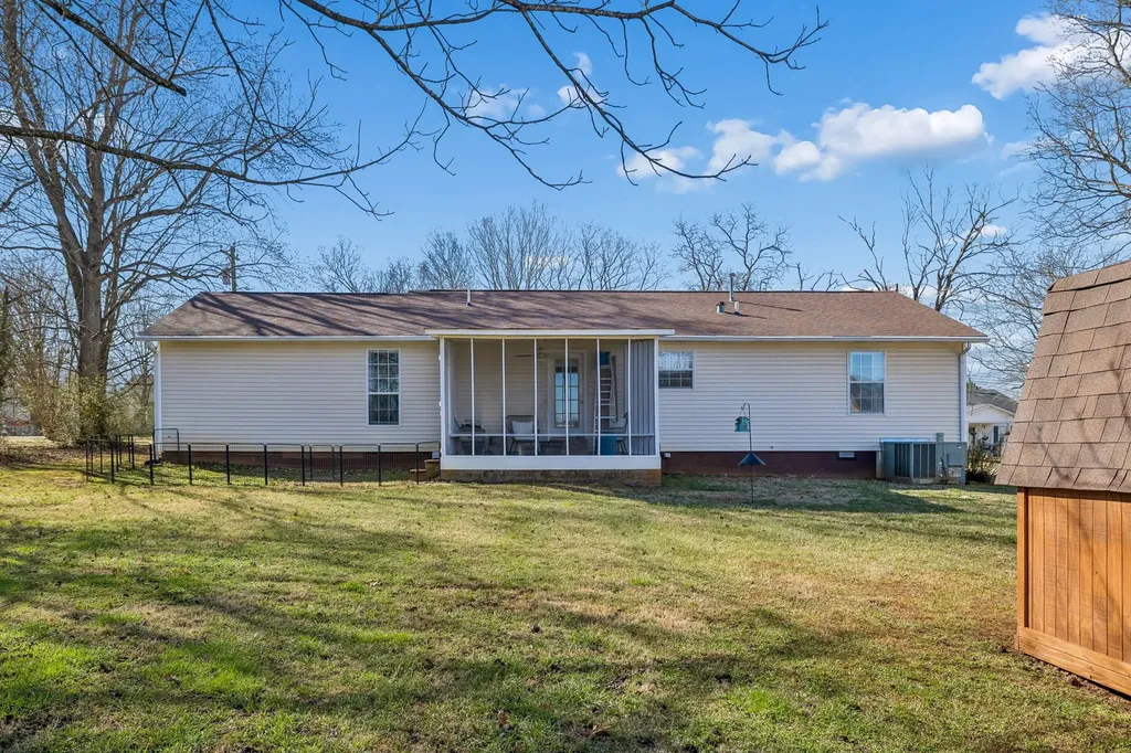 206 Central Avenue Chapel Hill TN 37034