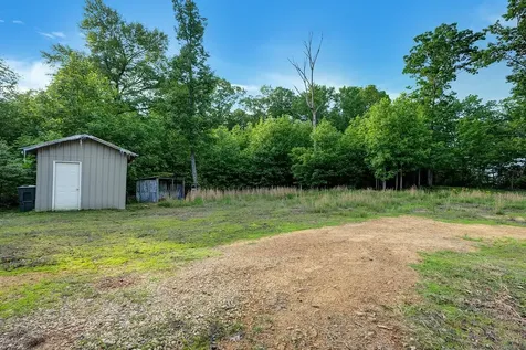 3155 Pigeon Spur Road Tracy City TN 37387