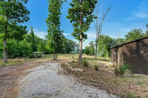 3155 Pigeon Spur Road Tracy City TN 37387