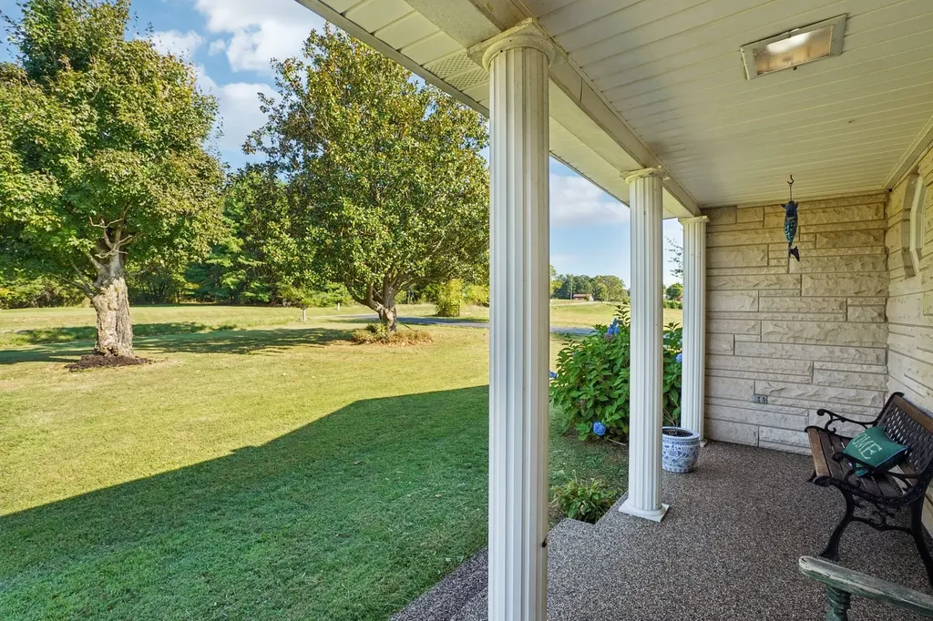 7559 Scottsville Road Lafayette TN 37083