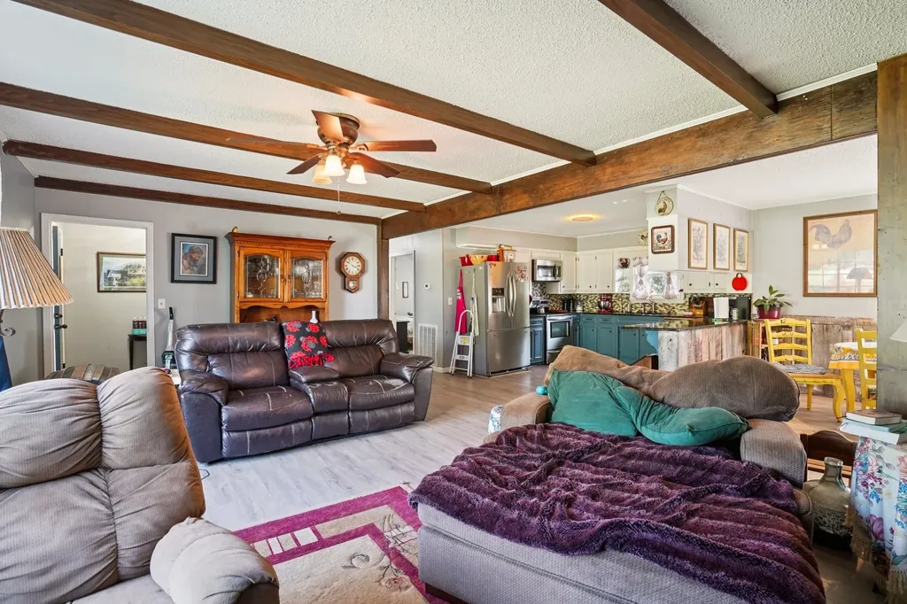 7559 Scottsville Road Lafayette TN 37083