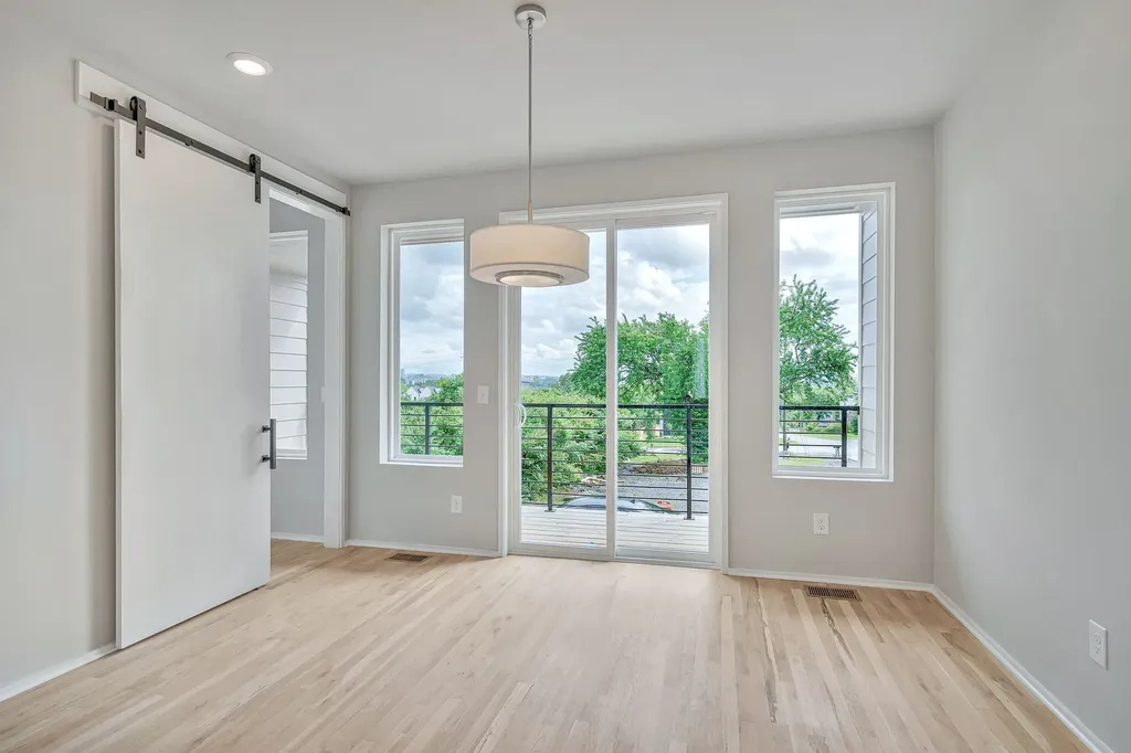 2242 Whites Creek Pike Nashville TN 37207