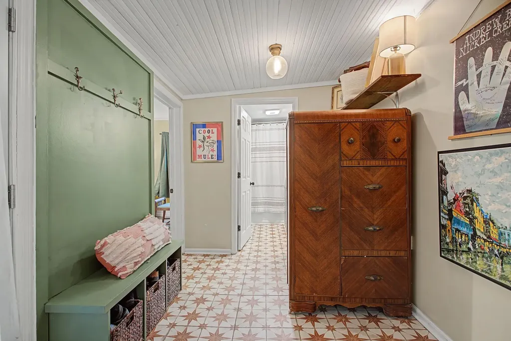 407 W 12th Street Columbia TN 38401