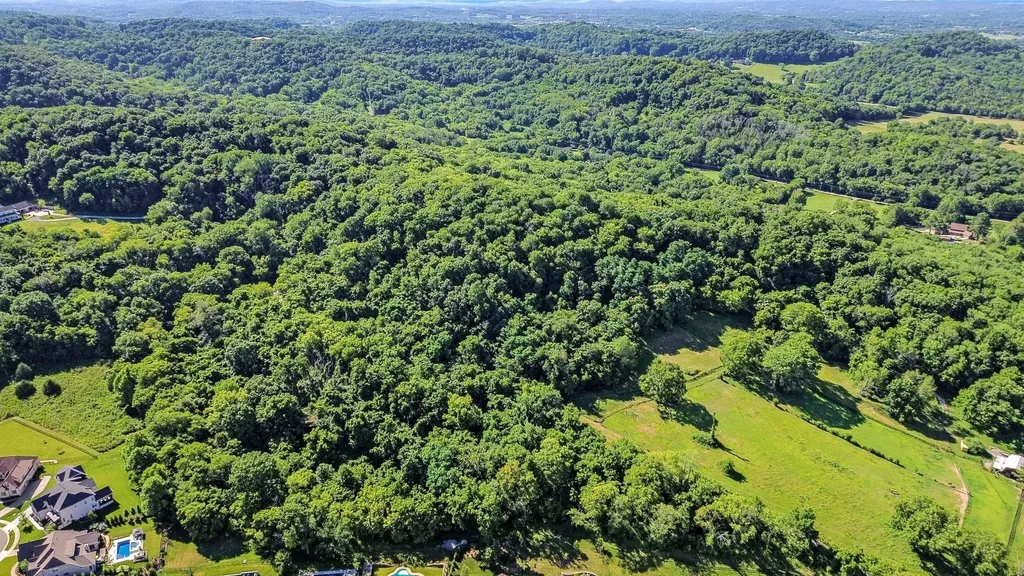 3029 Hartland Pvt Lane Franklin TN 37069