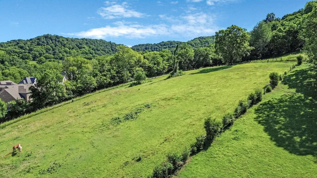 3029 Hartland Pvt Lane Franklin TN 37069