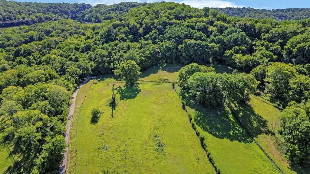 3029 Hartland Pvt Lane Franklin TN 37069