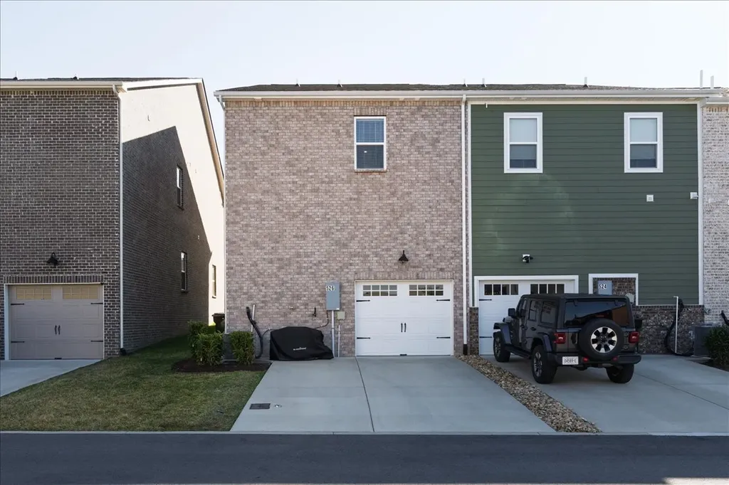 526 Tobias Street Gallatin TN 37066