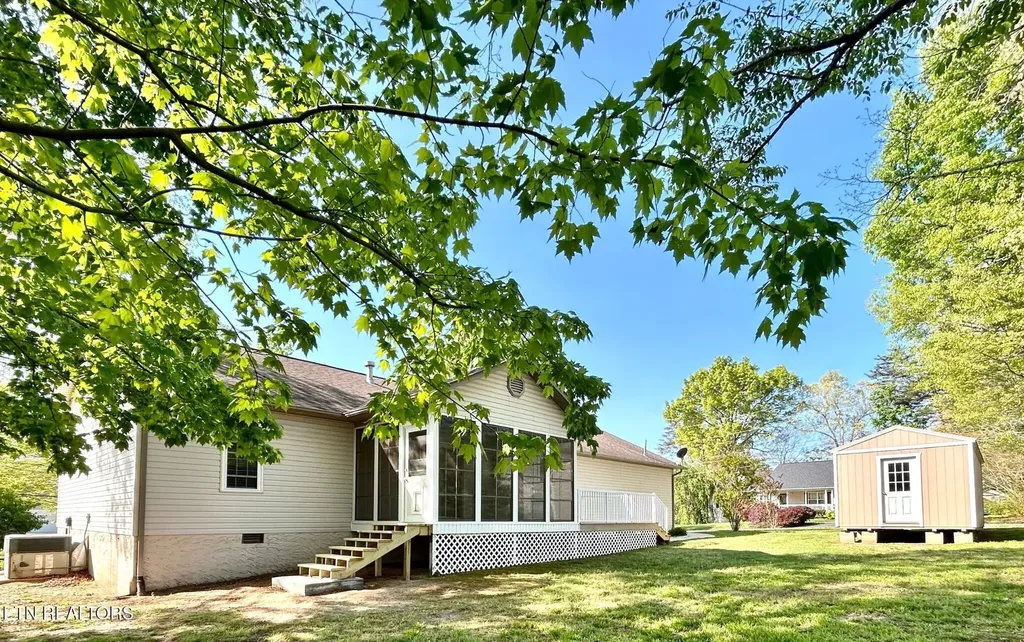 53 Carriage Drive Crossville TN 38555