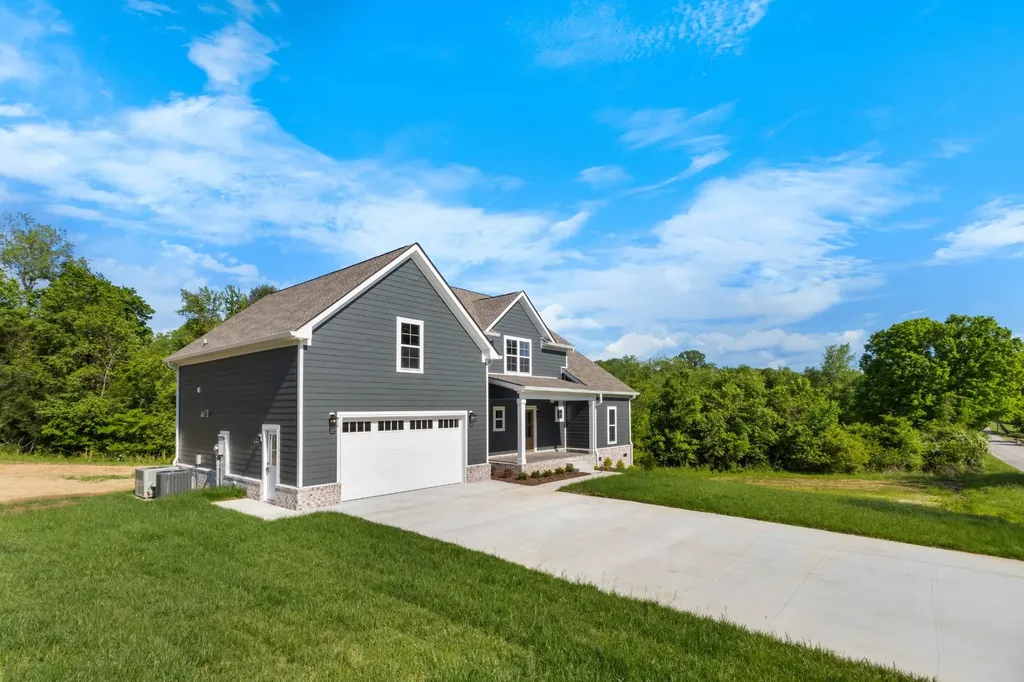 1087 Gratton Road Clarksville TN 37043
