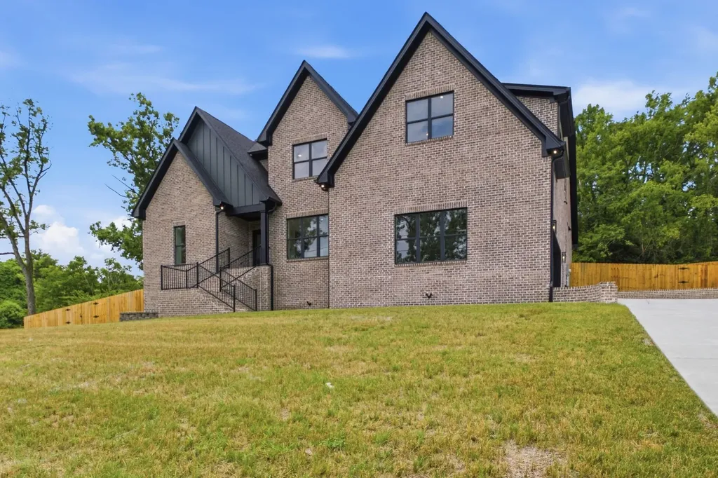 1443 Nonaville Road Mount Juliet TN 37122