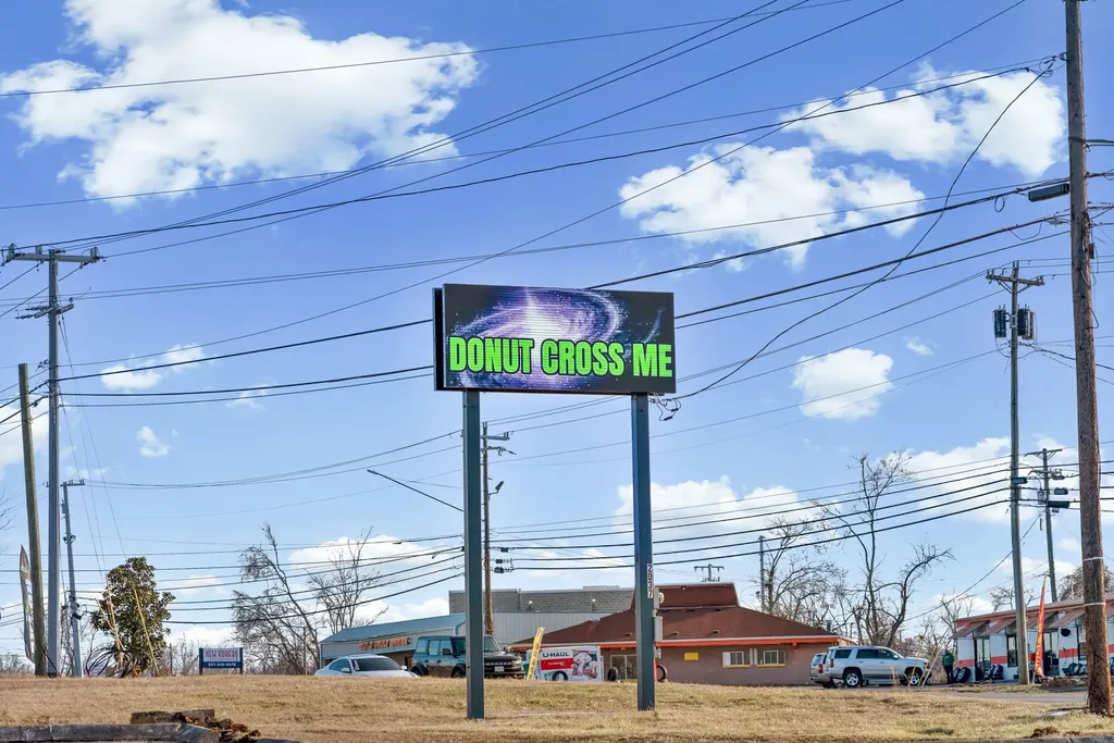 2037 Fort Campbell Boulevard Clarksville TN 37042