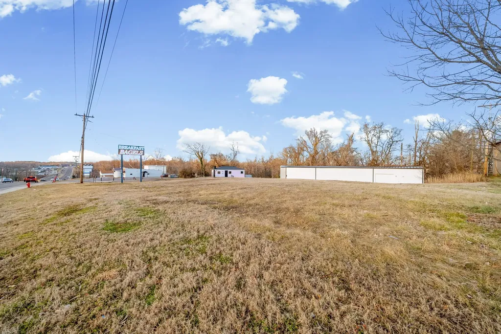 2037 Fort Campbell Boulevard Clarksville TN 37042