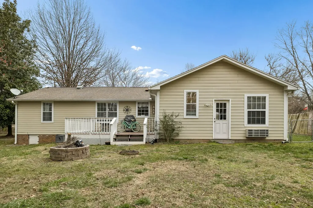 7114 White Oak Drive Fairview TN 37062