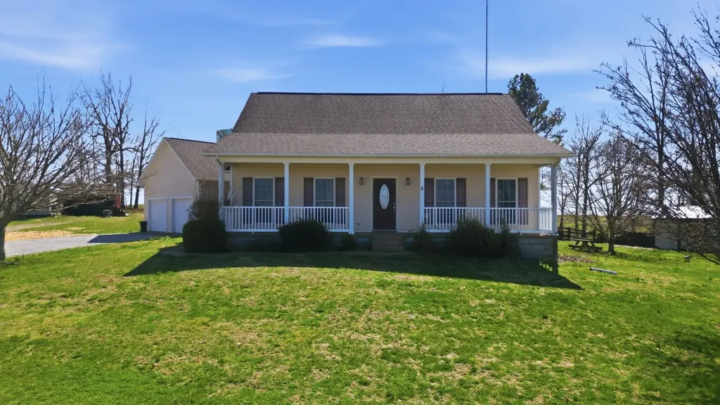 450 Drowning Creek Road Crossville TN 38571