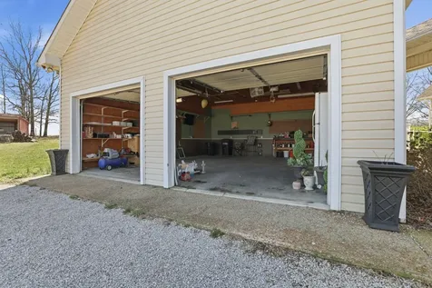 450 Drowning Creek Road Crossville TN 38571