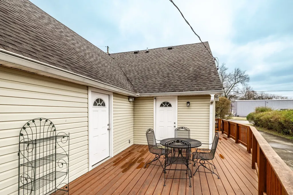 115 East Avenue Goodlettsville TN 37072