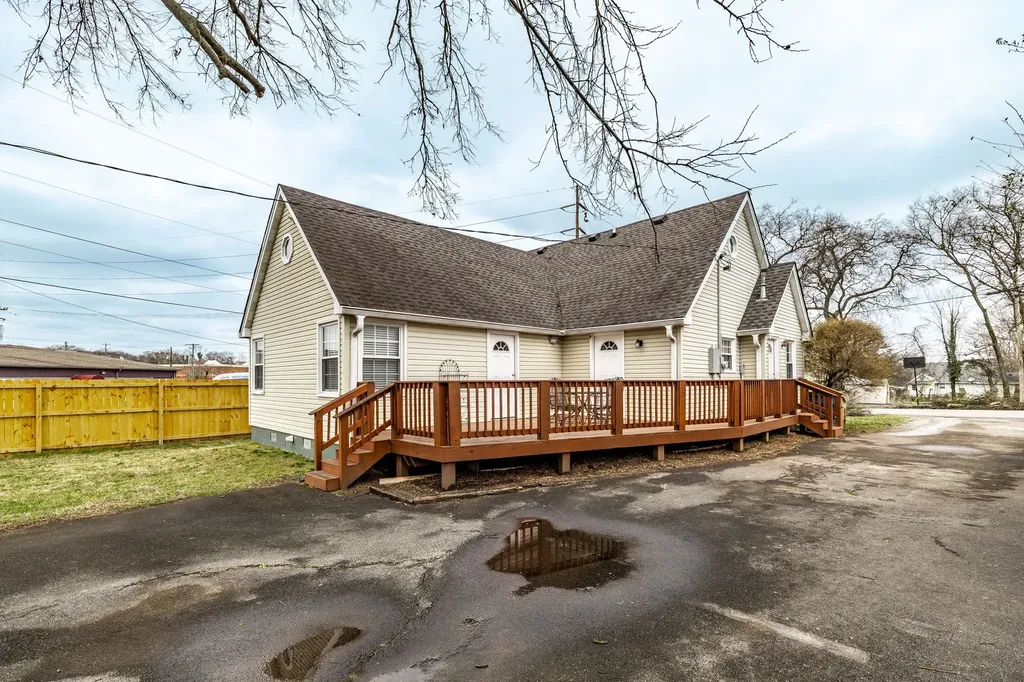 115 East Avenue Goodlettsville TN 37072
