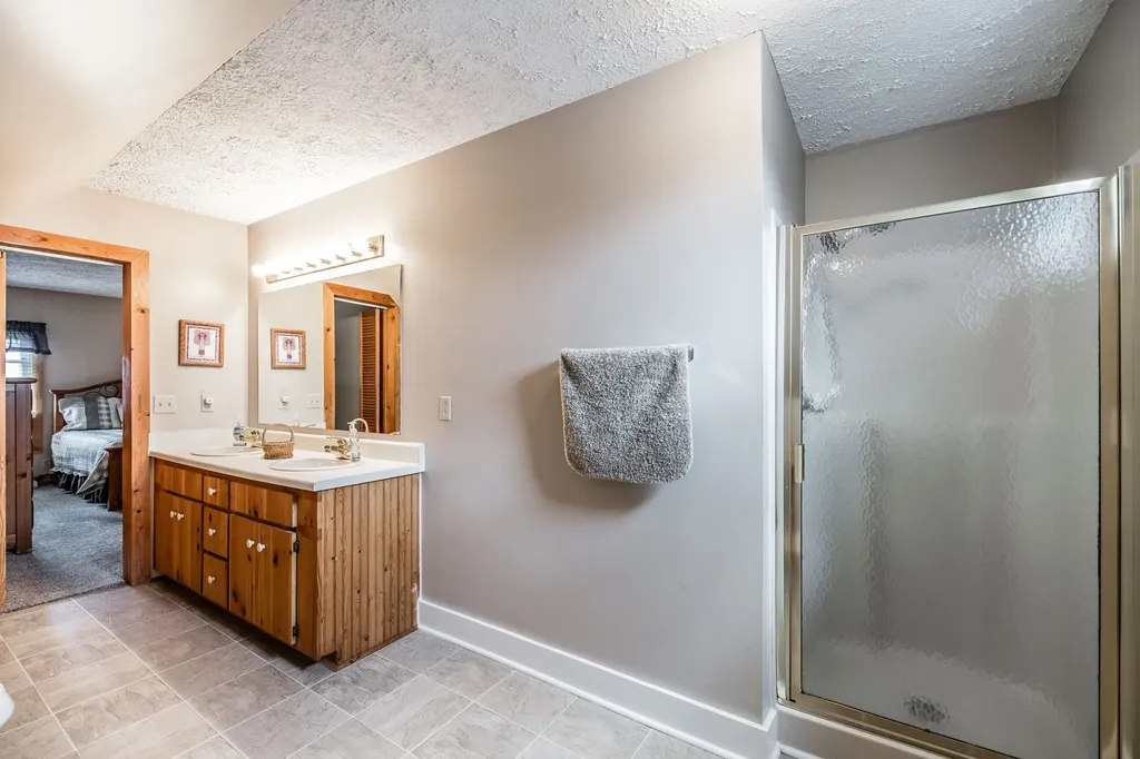 115 East Avenue Goodlettsville TN 37072