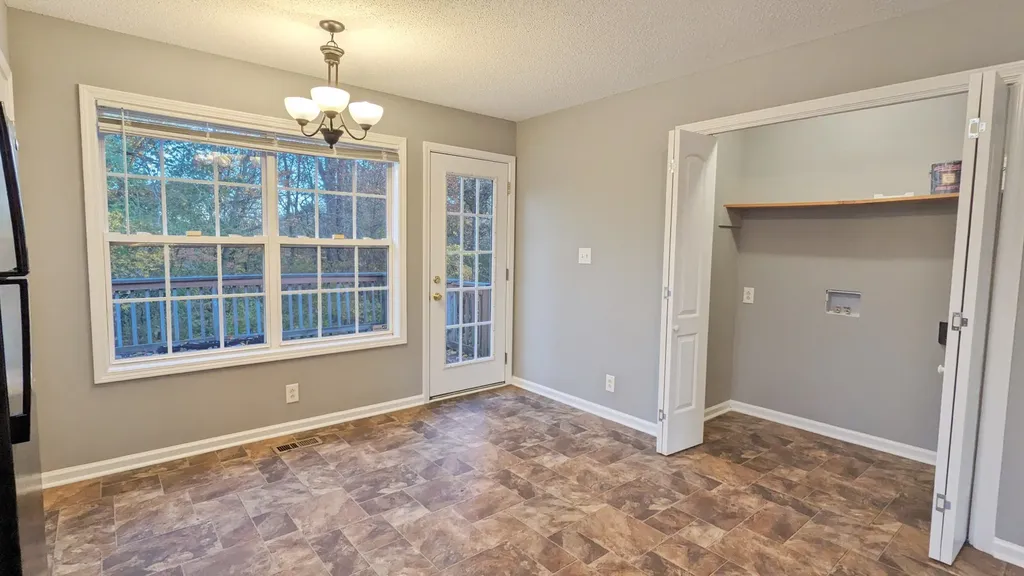 1352 Chucker Drive Clarksville TN 37042
