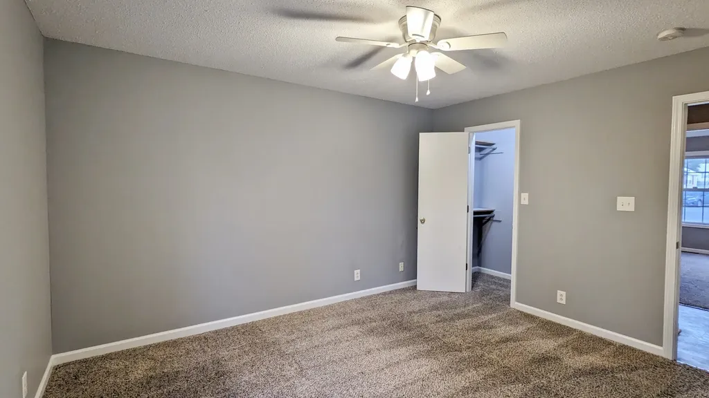 1352 Chucker Drive Clarksville TN 37042