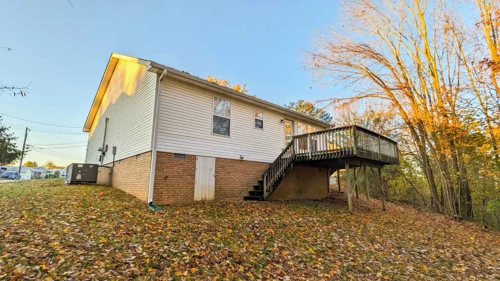 1352 Chucker Drive Clarksville TN 37042