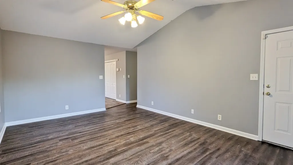 1352 Chucker Drive Clarksville TN 37042