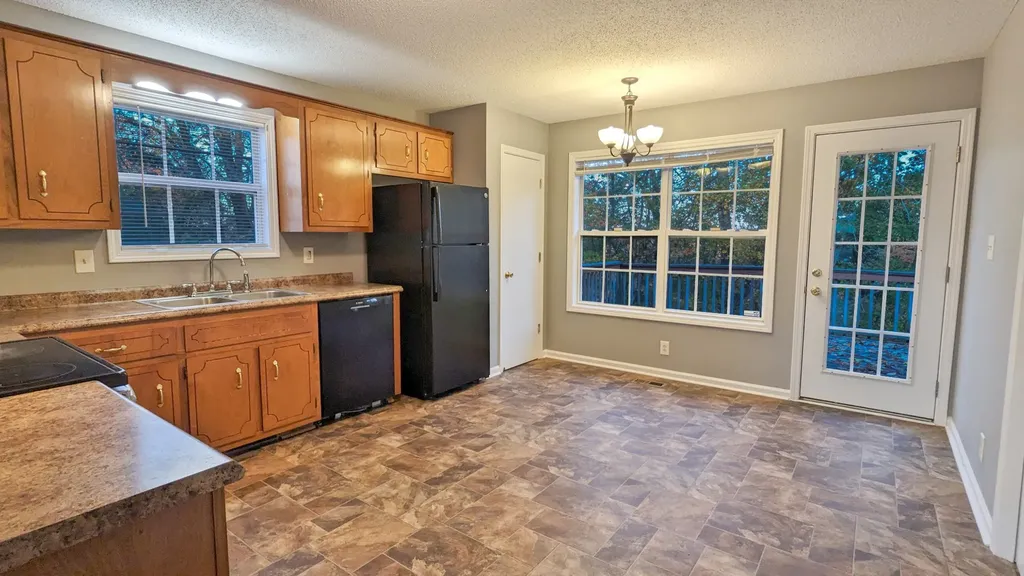 1352 Chucker Drive Clarksville TN 37042