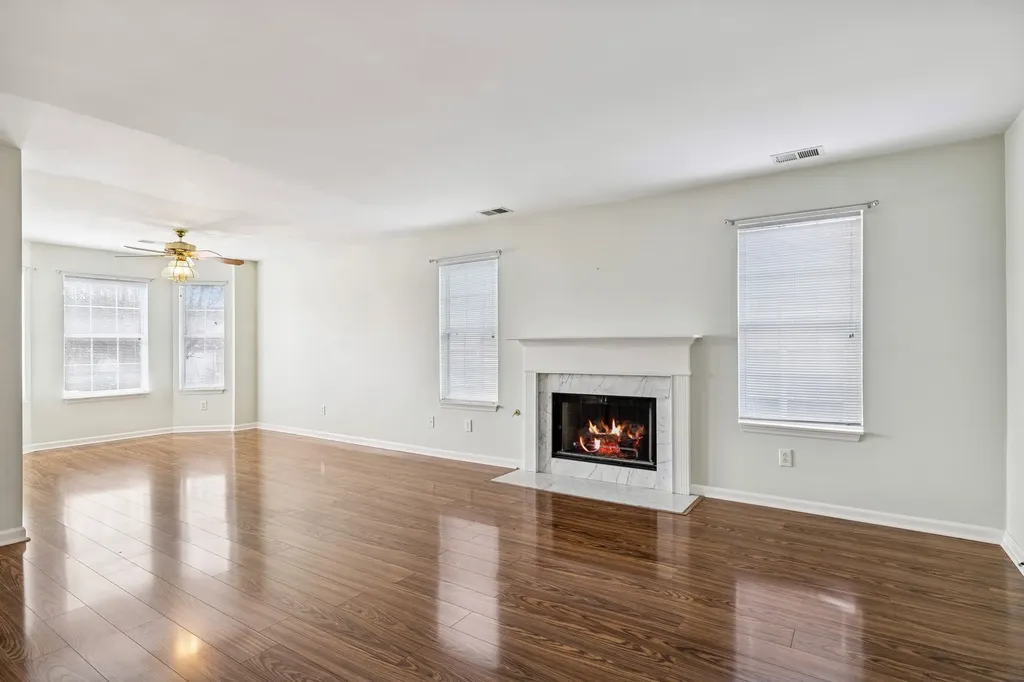 117 Newsom Green Nashville TN 37221