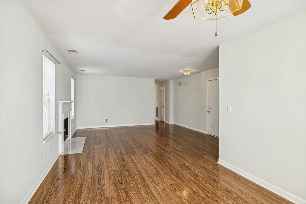 117 Newsom Green Nashville TN 37221