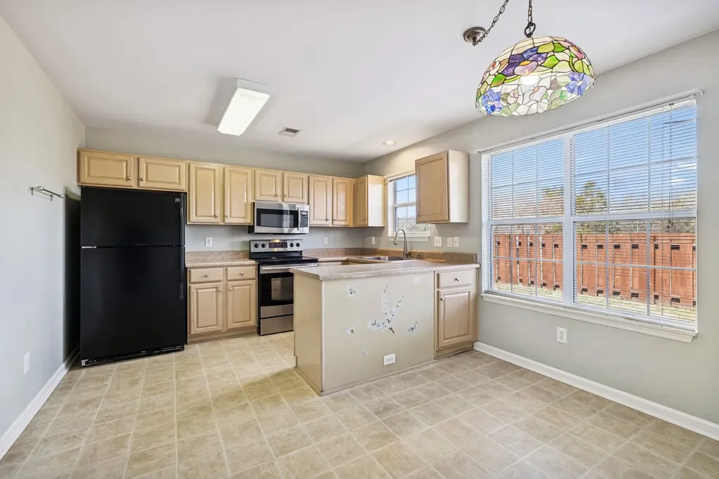 117 Newsom Green Nashville TN 37221