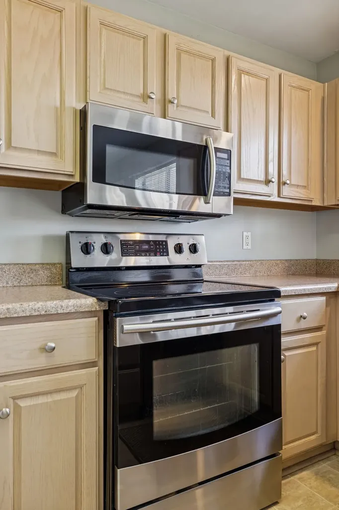 117 Newsom Green Nashville TN 37221