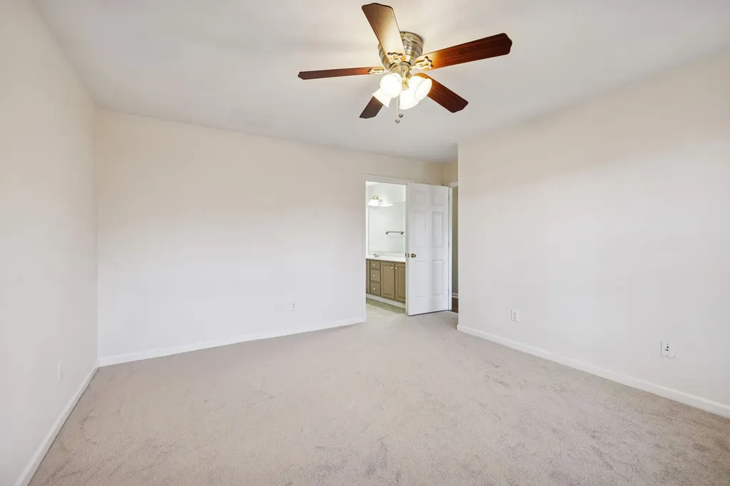 117 Newsom Green Nashville TN 37221