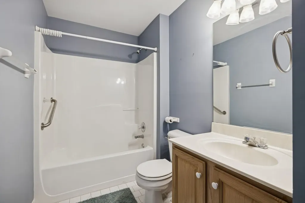 117 Newsom Green Nashville TN 37221