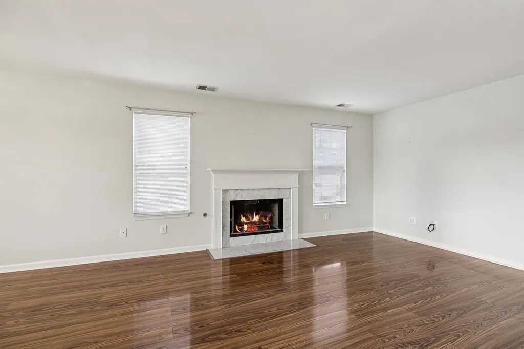 117 Newsom Green Nashville TN 37221
