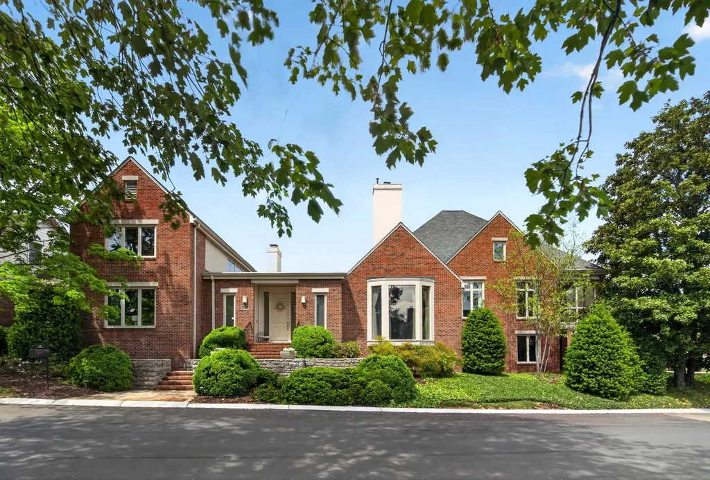 101 Abbottsford Nashville TN 37215