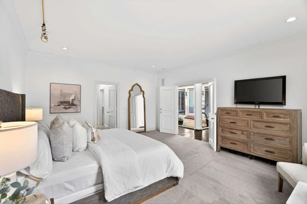 101 Abbottsford Nashville TN 37215
