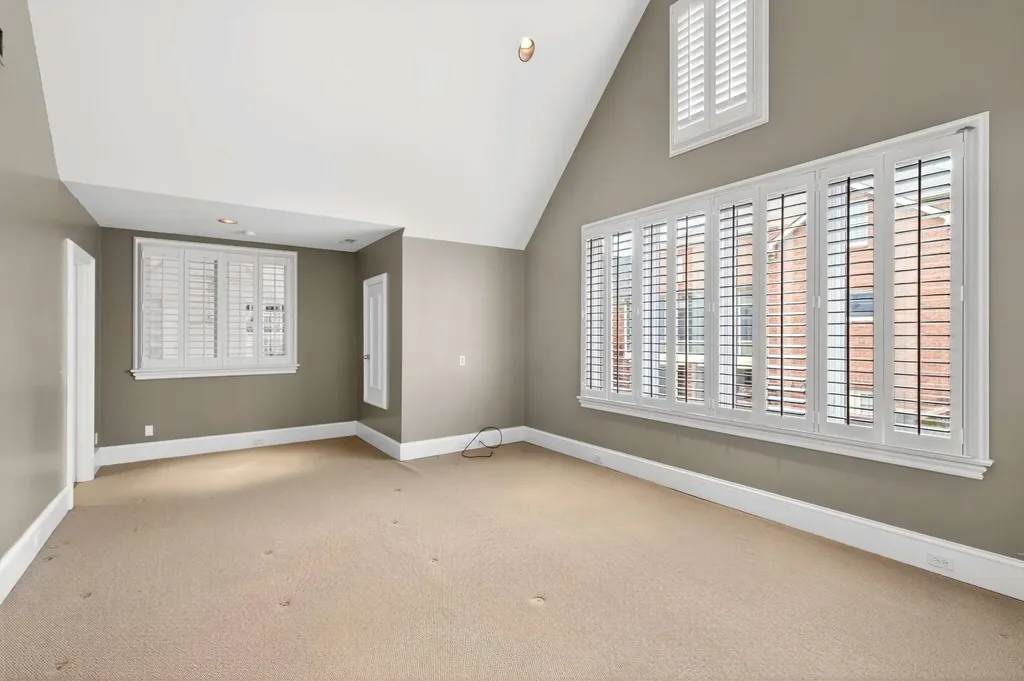 101 Abbottsford Nashville TN 37215