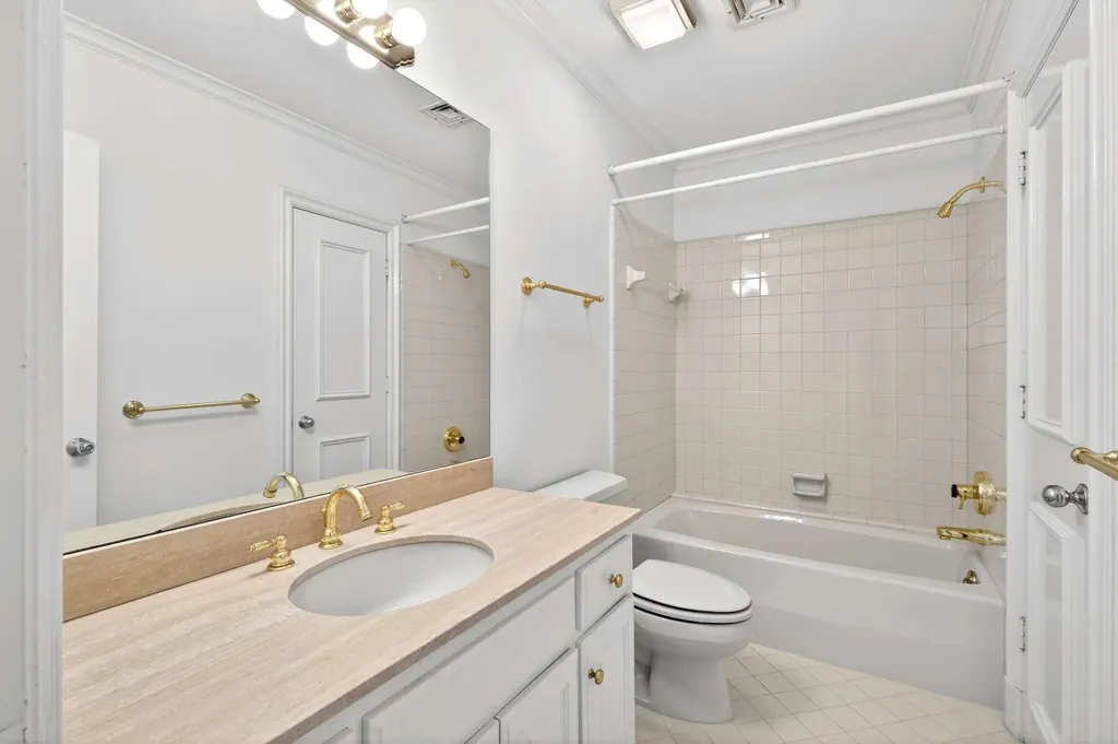 101 Abbottsford Nashville TN 37215